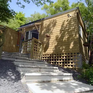 Tawny Chalet Westport
