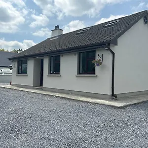 Remarkable 4-bed House In Holiday home Westport